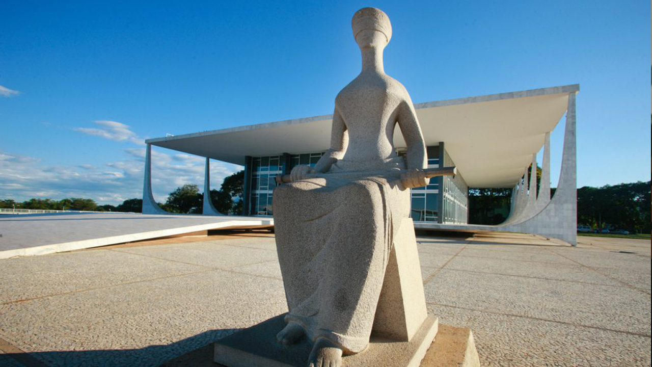 STF: julgamento sobre limite da multa por obrigação acessória é suspenso